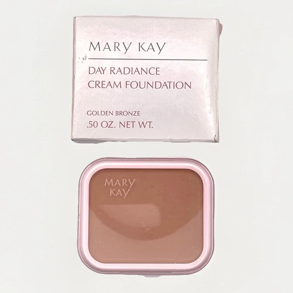 Mary Kay Day Radiance Cream Foundation Golden Bronze 0120 Discontinued .50oz NOS